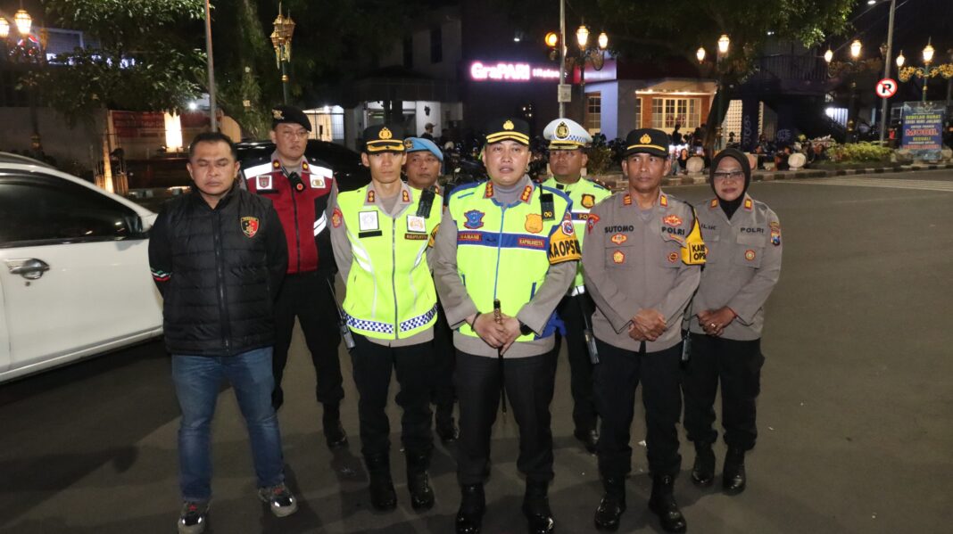 Kombes Pol Nanang Haryono pimpin langsung patroli pencegahan premanisme